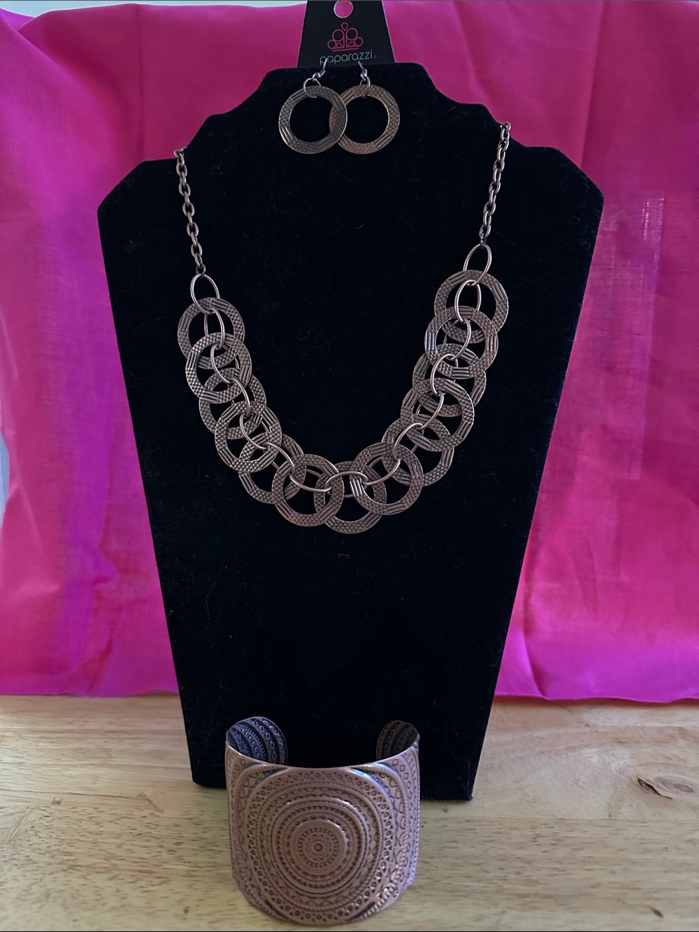 paparazzi Bronze Textured Linked Circle Necklace, Hoop Earrings & Etched Cuff